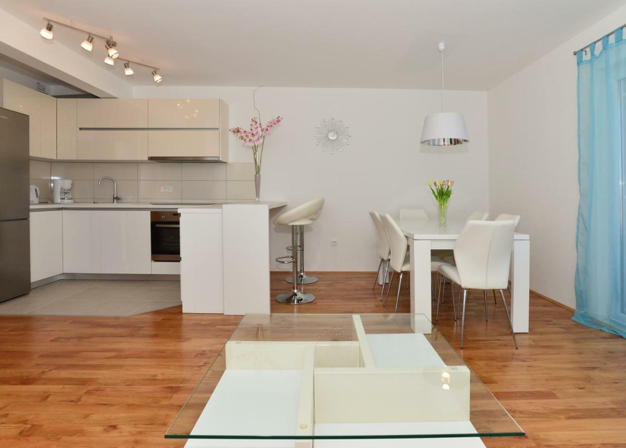 Apartman Dominik Makarska Extérieur photo