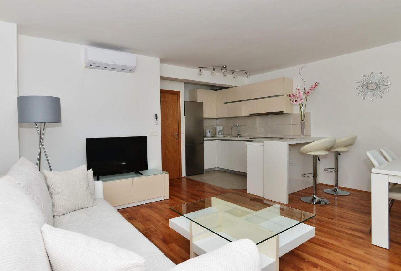 Apartman Dominik Makarska Extérieur photo